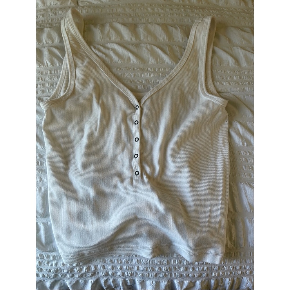 White button crop top